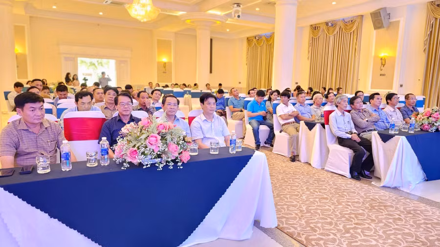 Quang cảnh buổi gặp mặt. Ảnh: Mai Ka