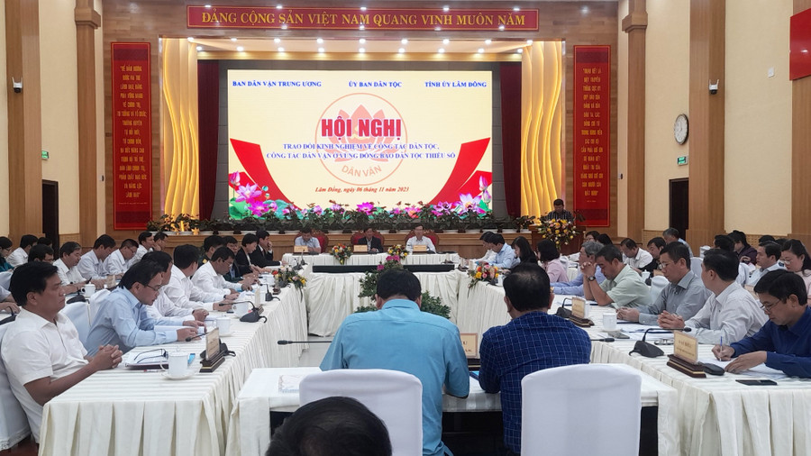 Quang cảnh hội nghị. Ảnh: Danh Xuân Quang cảnh hội nghị. Ảnh: Danh Xuân