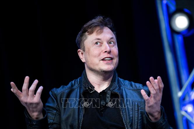 Tỷ phú Elon Musk đã giới thiệu chatbot AI mang tên “Grok”. Ảnh: AFP/TTXVN Tỷ phú Elon Musk đã giới thiệu chatbot AI mang tên “Grok”. Ảnh: AFP/TTXVN