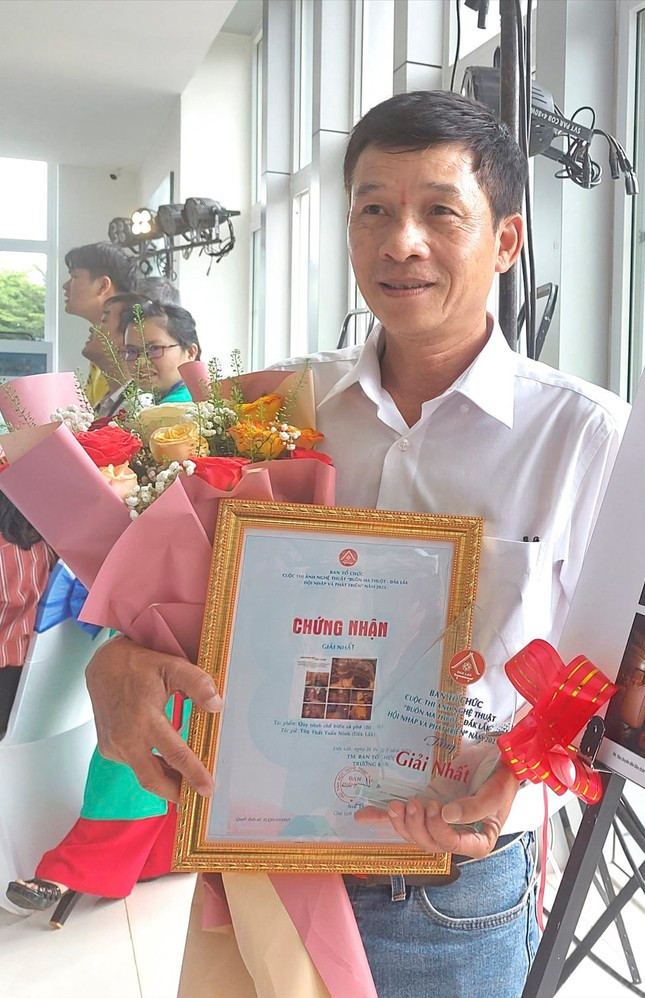 Tác giả Tôn Thất Tuấn Ninh Tác giả Tôn Thất Tuấn Ninh