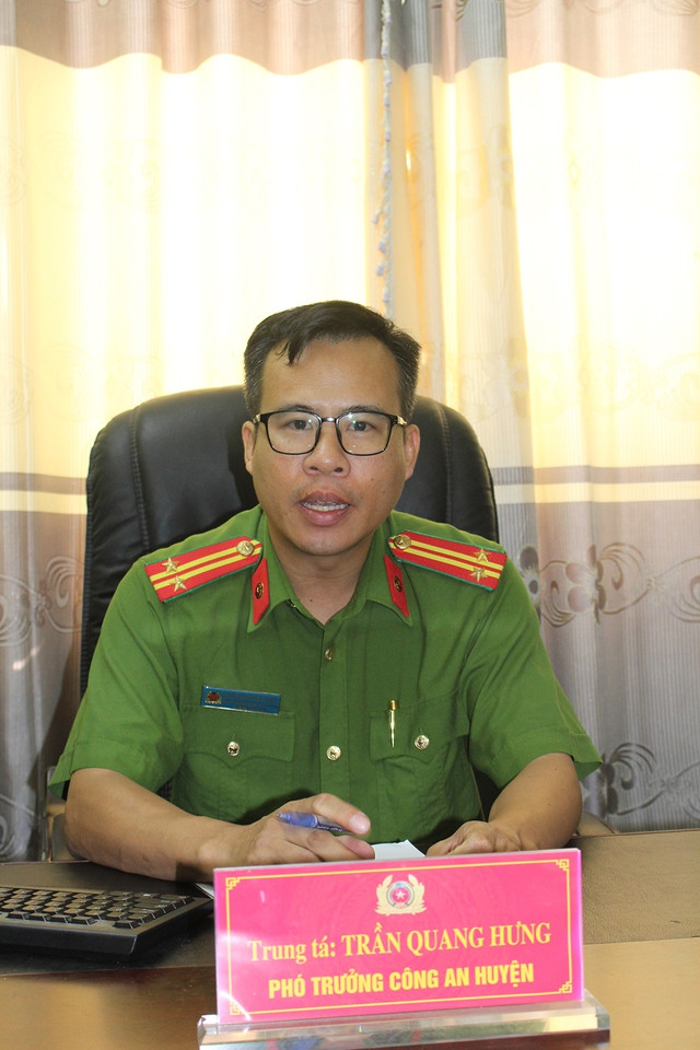 Trung tá Trần Quang Hưng - Phó trưởng công an H. Phong Thổ Trung tá Trần Quang Hưng - Phó trưởng công an H. Phong Thổ