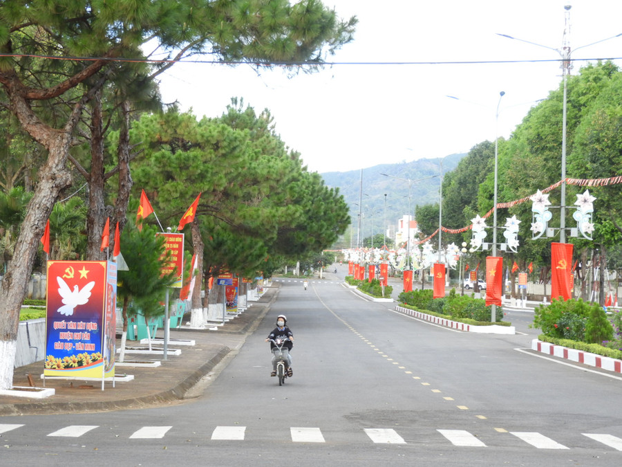 Một góc trung tâm huyện Chư Păh. Ảnh: Thanh Nhật