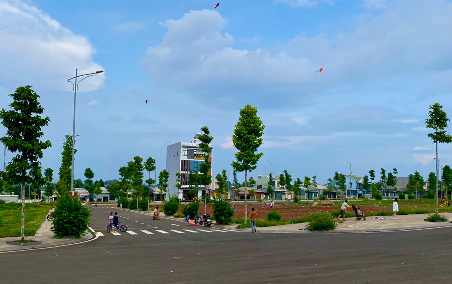 Dự án Tổ hợp siêu thị vật liệu nội thất và khu dân cư mới tại số 51 Lý Nam Đế (phường Trà Bá, TP. Pleiku). Ảnh: Hà Duy Dự án Tổ hợp siêu thị vật liệu nội thất và khu dân cư mới tại số 51 Lý Nam Đế (phường Trà Bá, TP. Pleiku). Ảnh: Hà Duy