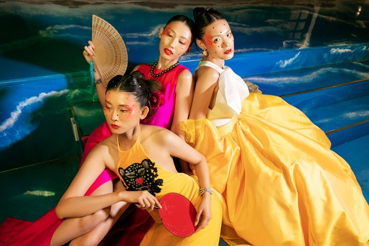 NTK Hà Linh Thư gây ấn tượng với BST lấy cảm hứng từ nghệ thuật Chèo ảnh 9 NTK Hà Linh Thư gây ấn tượng với BST lấy cảm hứng từ nghệ thuật Chèo ảnh 9