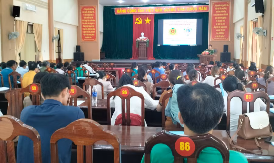 Quang cảnh lớp huấn luyện nghiệp vụ PCCC. Ảnh: Minh Ngân