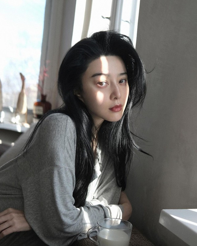 Phạm Băng Băng từng mong muốn lập gia đình ở độ tuổi U.30 nhưng hiện tại không vội vàng kết hôn Phạm Băng Băng từng mong muốn lập gia đình ở độ tuổi U.30 nhưng hiện tại không vội vàng kết hôn