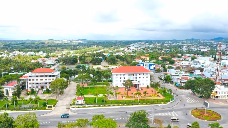 Khu trung tâm hành chính thị xã An Khê. Ảnh: Q.T