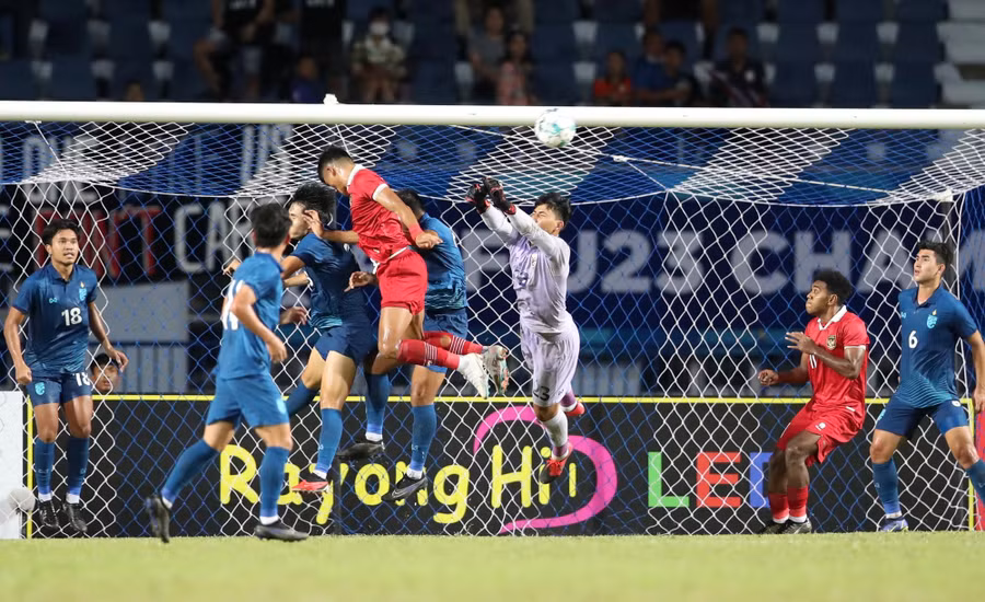 Đội tuyển U.23 Indonesia đang thành công với thứ vũ khí ném biên khét tiếng. Ảnh: Phúc Thắng