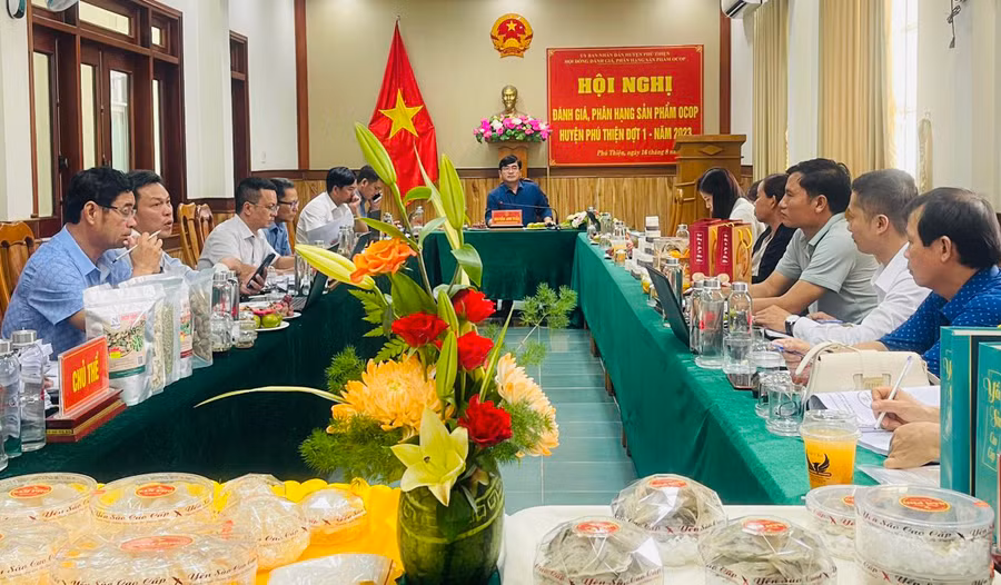 Yến sào là 1 trong những sản phẩm nổi bật tại hội nghị đánh giá, phân hạng sản phẩm OCOP huyện Phú Thiện năm 2023. Ảnh: Vũ Chi