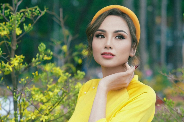 Diễm Hương 'đáp trả' ý kiến 'Bỏ chồng đại gia, lấy chồng nghèo nên bán hàng online' - Ảnh 1. Hoa hậu Diễm Hương mong mọi người không bình luận về chuyện cá nhân của cô. Ảnh: FBNV