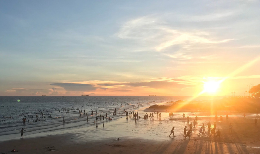 Bãi tắm Vũng Tàu. Ảnh: NL Bãi tắm Vũng Tàu. Ảnh: NL