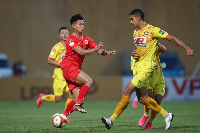 Đông Á Thanh Hóa quyết tâm và có bàn gỡ hòa 1-1