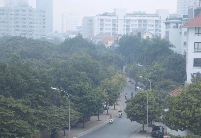 Hà Nội vẫn chìm trong sương mù trong những ngày qua
