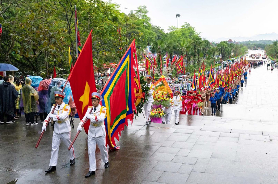 Lễ dâng hương tưởng niệm các Vua Hùng năm 2023 tại Khu di tích lịch sử Đền Hùng, tỉnh Phú Thọ (ảnh tư liệu). Lễ dâng hương tưởng niệm các Vua Hùng năm 2023 tại Khu di tích lịch sử Đền Hùng, tỉnh Phú Thọ (ảnh tư liệu).