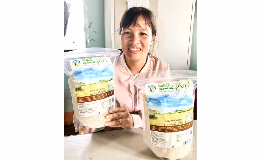 Trước đó, vào năm 2020, gạo Krol đã được công nhận sản phẩm OCOP 3 sao cấp tỉnh. Ảnh: N.H Trước đó, vào năm 2020, gạo Krol đã được công nhận sản phẩm OCOP 3 sao cấp tỉnh. Ảnh: N.H