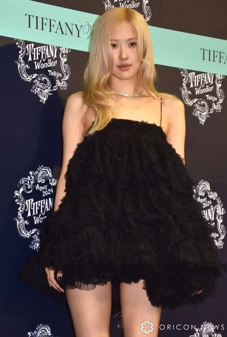 Rosé ngọt ngào tại sự kiện ở Nhật Bản. Ảnh chụp thật không dìm được nhan sắc của giọng ca chính BlackPink. Ảnh: Oricon News.