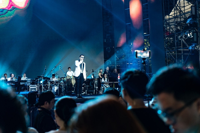 OnlyC biểu diễn &quot;Bống Bống Bang Bang&quot;