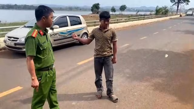 Y Phiêu Niê tại hiện trường gây án