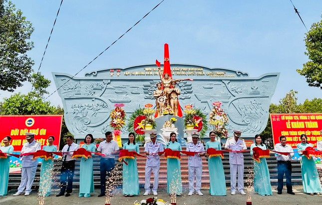 Khánh thành giai đoạn 1 công trình nâng cấp Tượng đài Anh hùng liệt sỹ Đoàn tàu không số. Khánh thành giai đoạn 1 công trình nâng cấp Tượng đài Anh hùng liệt sỹ Đoàn tàu không số.