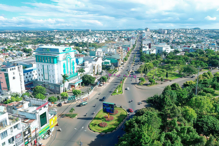 Thành phố Pleiku ngày càng văn minh, hiện đại. Ảnh: Đ.T Thành phố Pleiku ngày càng văn minh, hiện đại. Ảnh: Đ.T