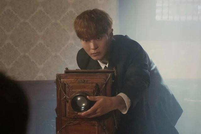 Tài tử Joo Won được xem là &quot;ông hoàng rating xứ Hàn&quot; với loạt tác phẩm nổi tiếng như Vua bánh mì, Bác sĩ nhân ái, Kẻ cắp báu vật, Công chúa ngổ ngáo...