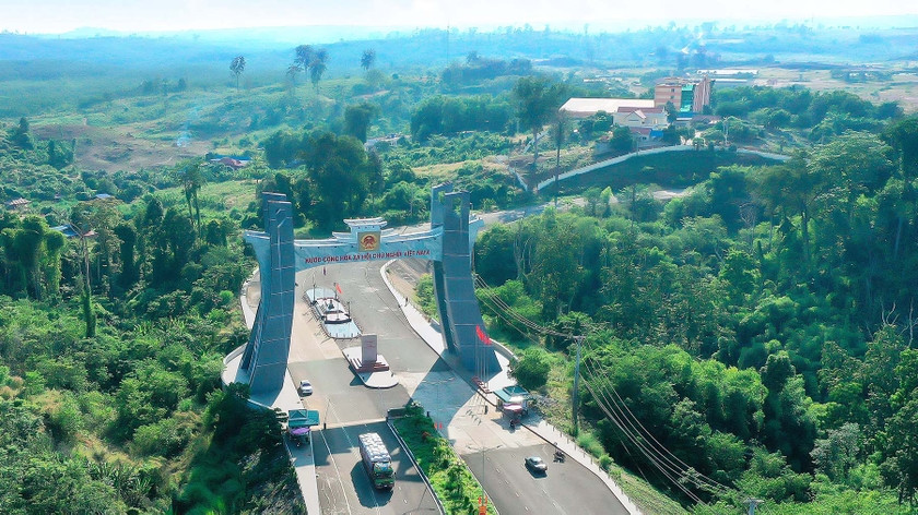 Cửa khẩu Quốc tế Lệ Thanh. Ảnh: Đức Thụy Cửa khẩu Quốc tế Lệ Thanh. Ảnh: Đức Thụy