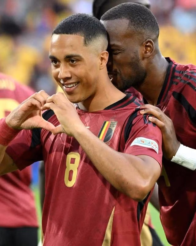 Đội tuyển Bỉ cạnh tranh "khốc liệt" tấm vé vào vòng 16 đội EURO 2024 khi cùng 3 điểm với 3 đối thủ còn lại tại bảng E