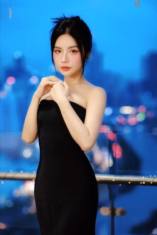 Châu Dương là giọng ca cover được yêu thích trên các nền tảng xã hội