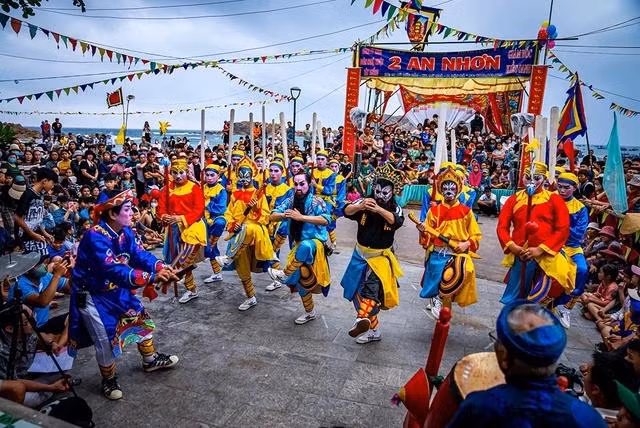 Một lễ hội của ngư dân ở xã Nhơn Hải, TP.Quy Nhơn