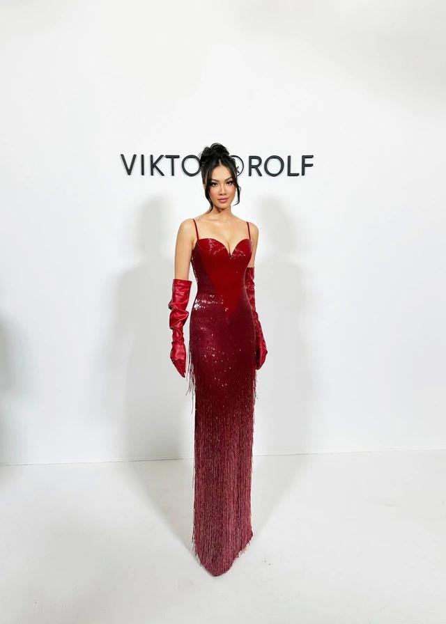 Kim Duyên gặp sự cố tại Paris Haute Couture Fashion Week, đành lỡ duyên với nhà mốt Zuhair Murad Kim Duyên gặp sự cố tại Paris Haute Couture Fashion Week, đành lỡ duyên với nhà mốt Zuhair Murad