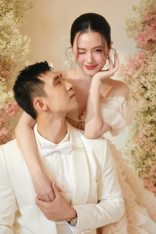Cặp đôi sẽ tổ chức tiệc cưới ngày 29-6 Cặp đôi sẽ tổ chức tiệc cưới ngày 29-6