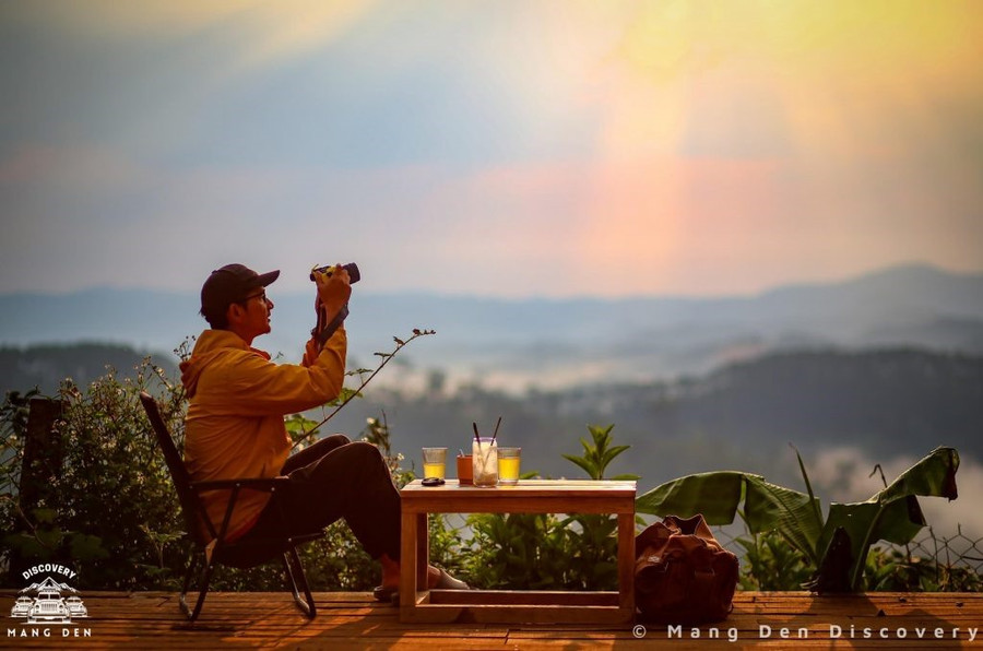 Không chỉ săn mây, mà hãy săn cho mình những bức ảnh sống ảo thật đẹp ở Xanh Yên. Không chỉ săn mây, mà hãy săn cho mình những bức ảnh sống ảo thật đẹp ở Xanh Yên.