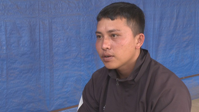 Phan Trọng Hùng ra đầu thú Phan Trọng Hùng ra đầu thú