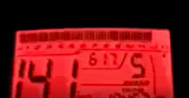 Khi chạy xe với tốc độ 141km/h, anh T. tự tông vào cột mốc bên đường rồi tử vong. Ảnh: Chụp màn hình Khi chạy xe với tốc độ 141km/h, anh T. tự tông vào cột mốc bên đường rồi tử vong. Ảnh: Chụp màn hình