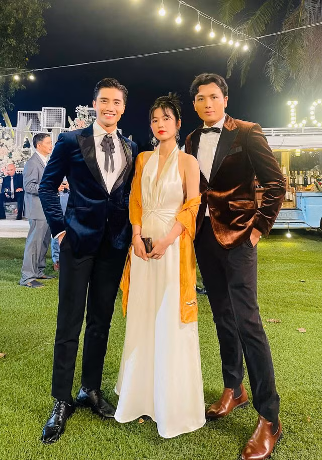Nữ diễn viên có mối tình tay ba lãng mạn nhưng cũng nhiều nước mắt giữa Đạt Nguyễn (trái) và Mã Hiểu Đông trong phim mới. Ảnh: ĐPCC