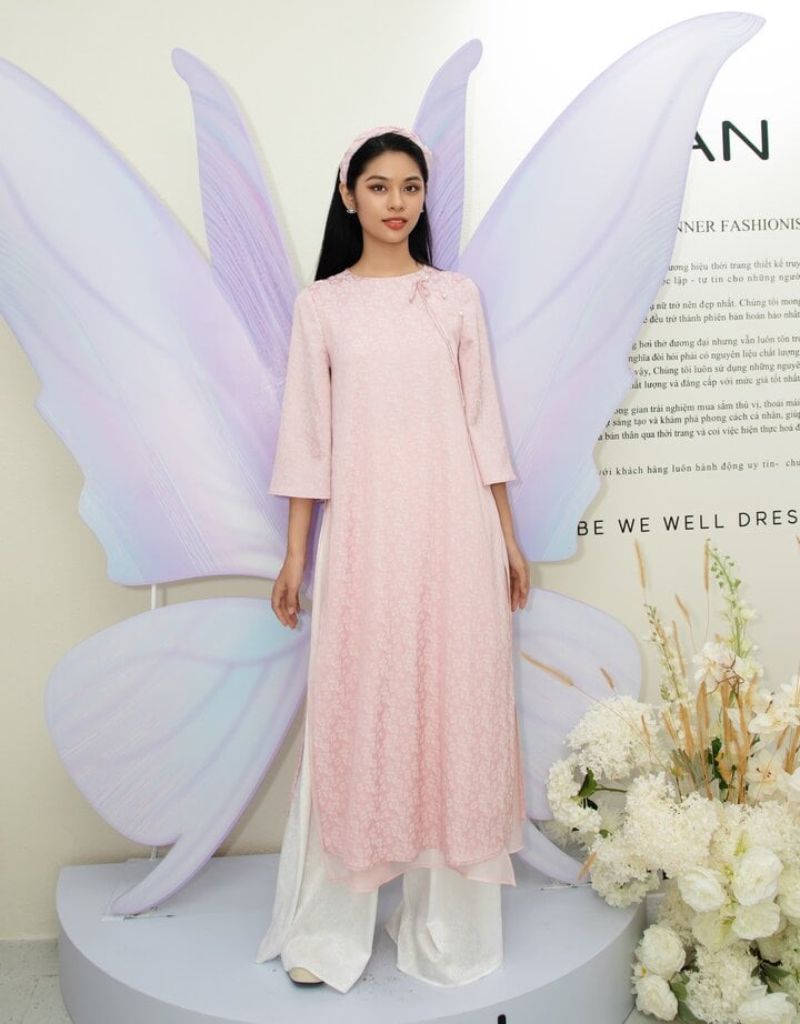 Thí sinh Quỳnh Trang. Thí sinh Quỳnh Trang.