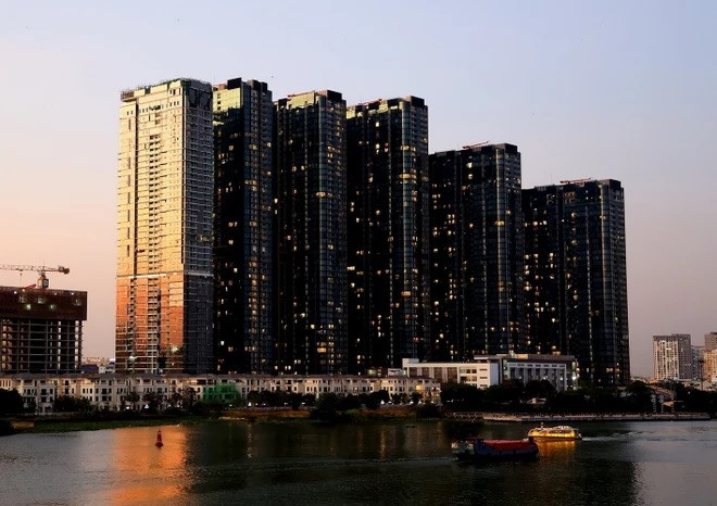 Khu đô thị sinh thái Vinhomes Golden River nằm bên sông Sài Gòn. Ảnh: Hồng Đạt/TTXVN