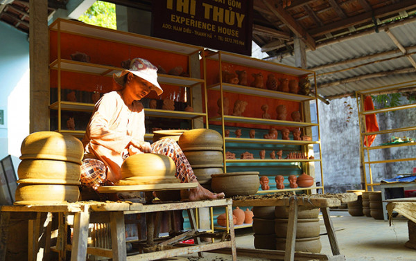 Mỗi sản phẩm gốm là một tác phẩm nghệ thuật độc đáo.