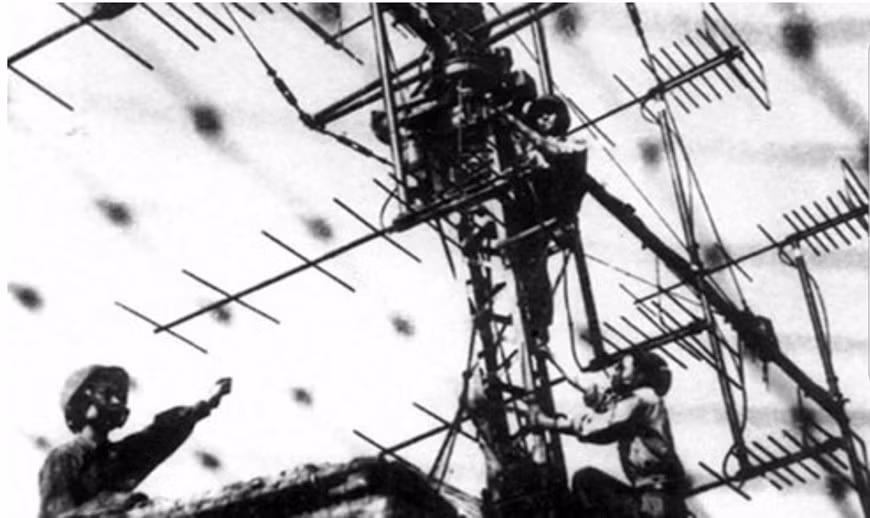 Hệ thống ra đa đã phát hiện và khẳng định máy bay B-52. Ảnh minh họa