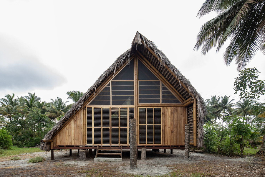 Ý tưởng của các kiến trúc sư là dựng nên một ngôi nhà có chất lượng cách nhiệt cao, giúp gia đình giảm việc sử dụng quạt và điều hòa không khí.