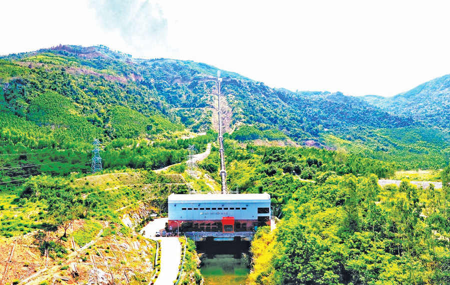 Quang cảnh Nhà máy Thủy điện An Khê. Ảnh: Thu Hoài