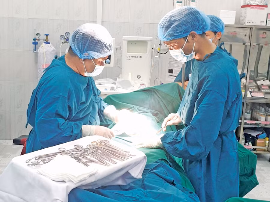 Trung tâm Y tế huyện Phú Thiện triển khai thành công phòng mổ. Ảnh: Minh Huệ