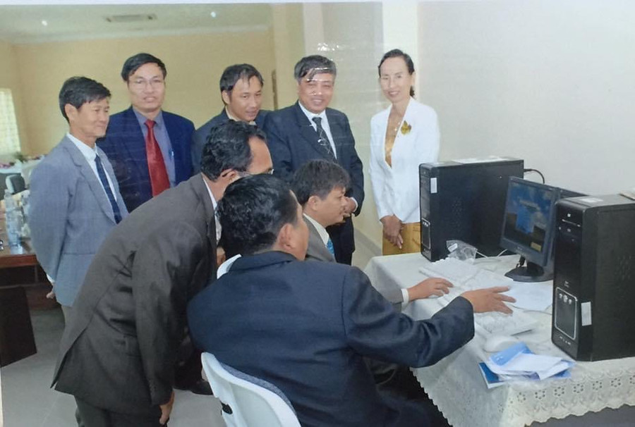 Đoàn đại biểu TTXVN thăm nơi làm việc của AKP. Đoàn đại biểu TTXVN thăm nơi làm việc của AKP.