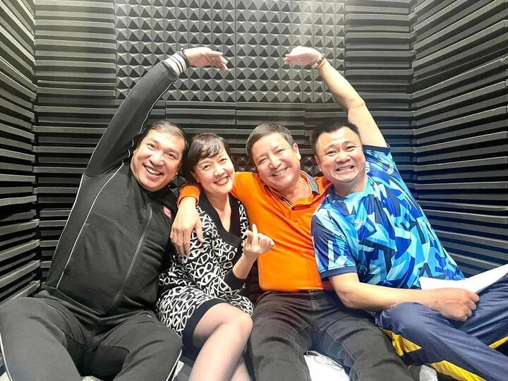 Các nghệ sĩ đang tập luyện cho Táo quân 2024. Các nghệ sĩ đang tập luyện cho Táo quân 2024.