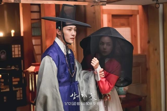 Lee Jong Won và Honey Lee ăn ý trên màn ảnh