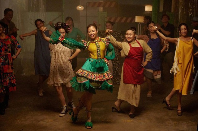 MV "Cân cả thế giới". Ảnh do nghệ sĩ cung cấp MV "Cân cả thế giới". Ảnh do nghệ sĩ cung cấp