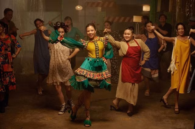 MV "Cân cả thế giới". Ảnh do nghệ sĩ cung cấp