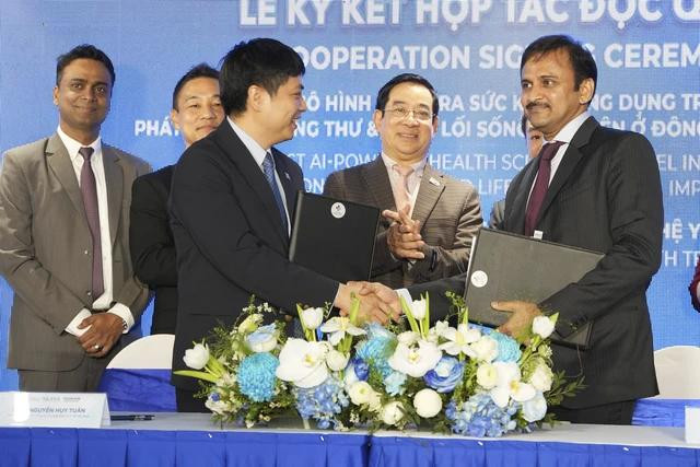 Lễ ký kết độc quyền triển khai mô hình Nura lần đầu tiên ở Đông Nam Á Lễ ký kết độc quyền triển khai mô hình Nura lần đầu tiên ở Đông Nam Á