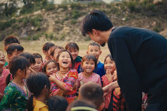 MV "Nấu ăn cho em". Ảnh do nghệ sĩ cung cấp MV "Nấu ăn cho em". Ảnh do nghệ sĩ cung cấp