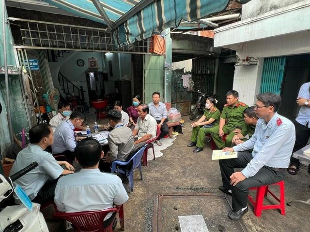 Ngày 9.1, lực lượng chức năng kiểm tra cơ sở chế biến bì của ông V.V Ngày 9.1, lực lượng chức năng kiểm tra cơ sở chế biến bì của ông V.V